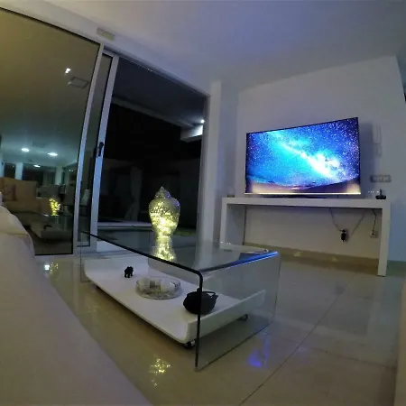 Dom wakacyjny Diamond Buddha Melenara